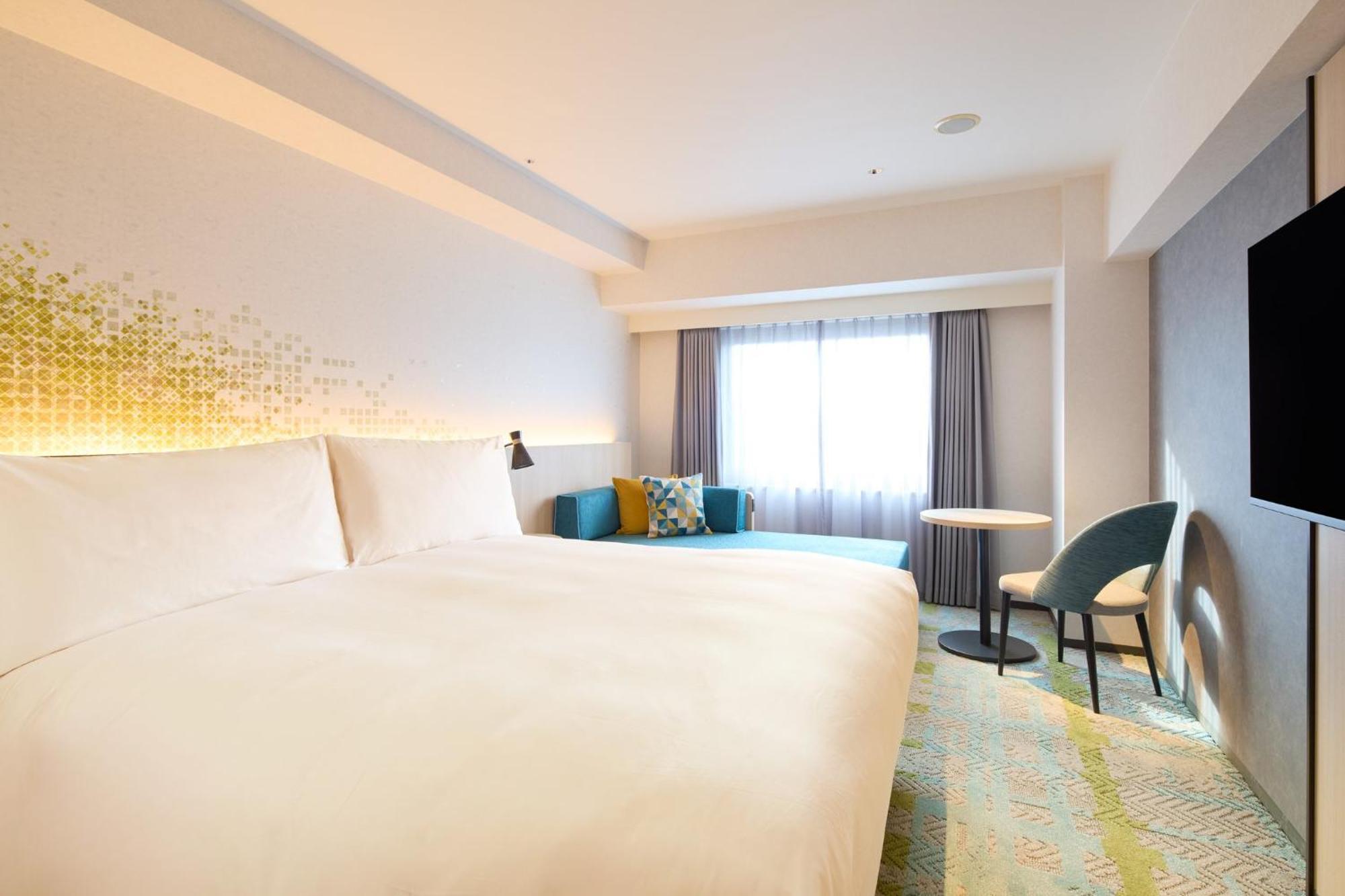 Holiday Gojo Hotel 4*