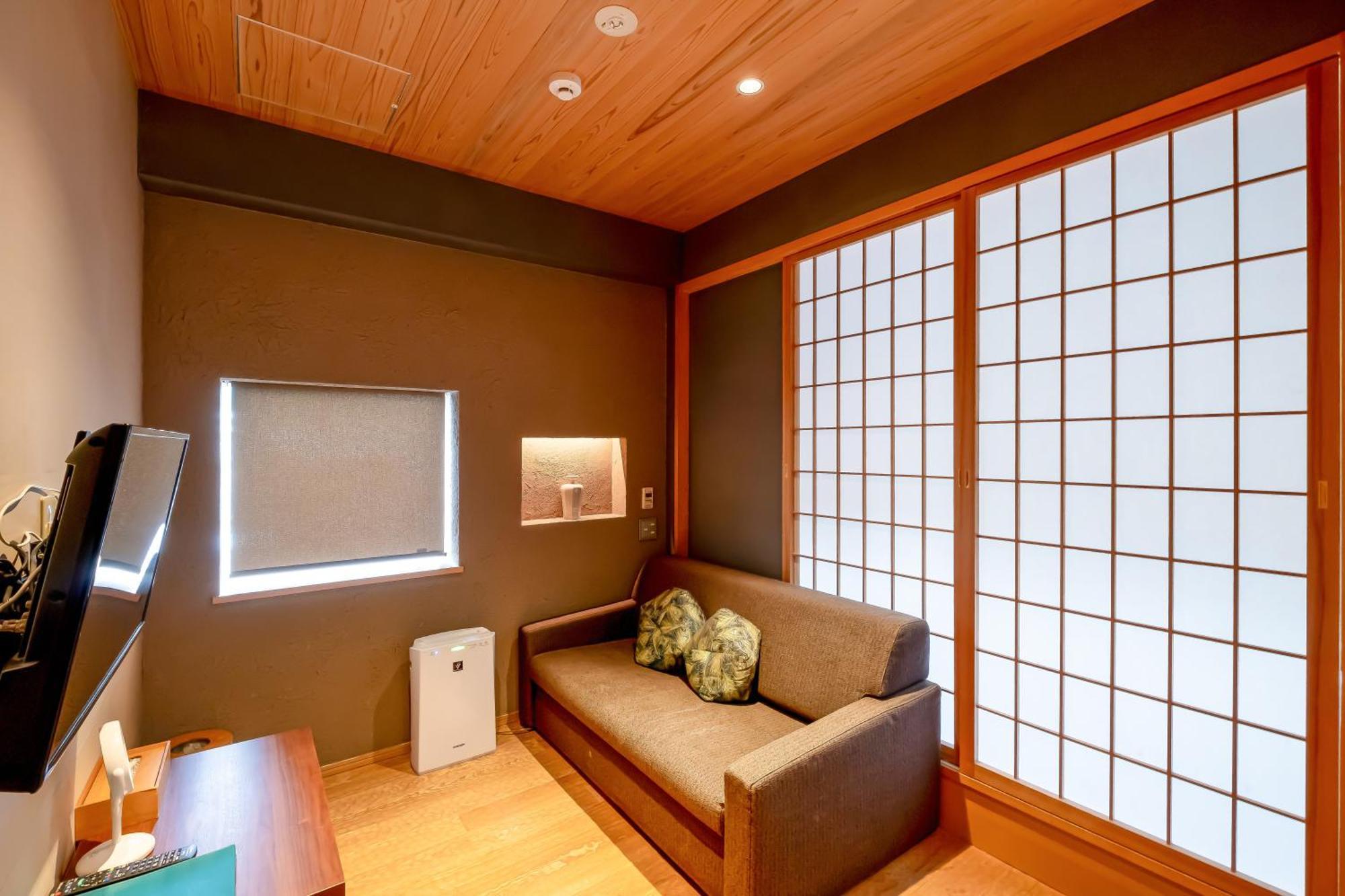 Gozan & Serviced Higashiyama Sanjo