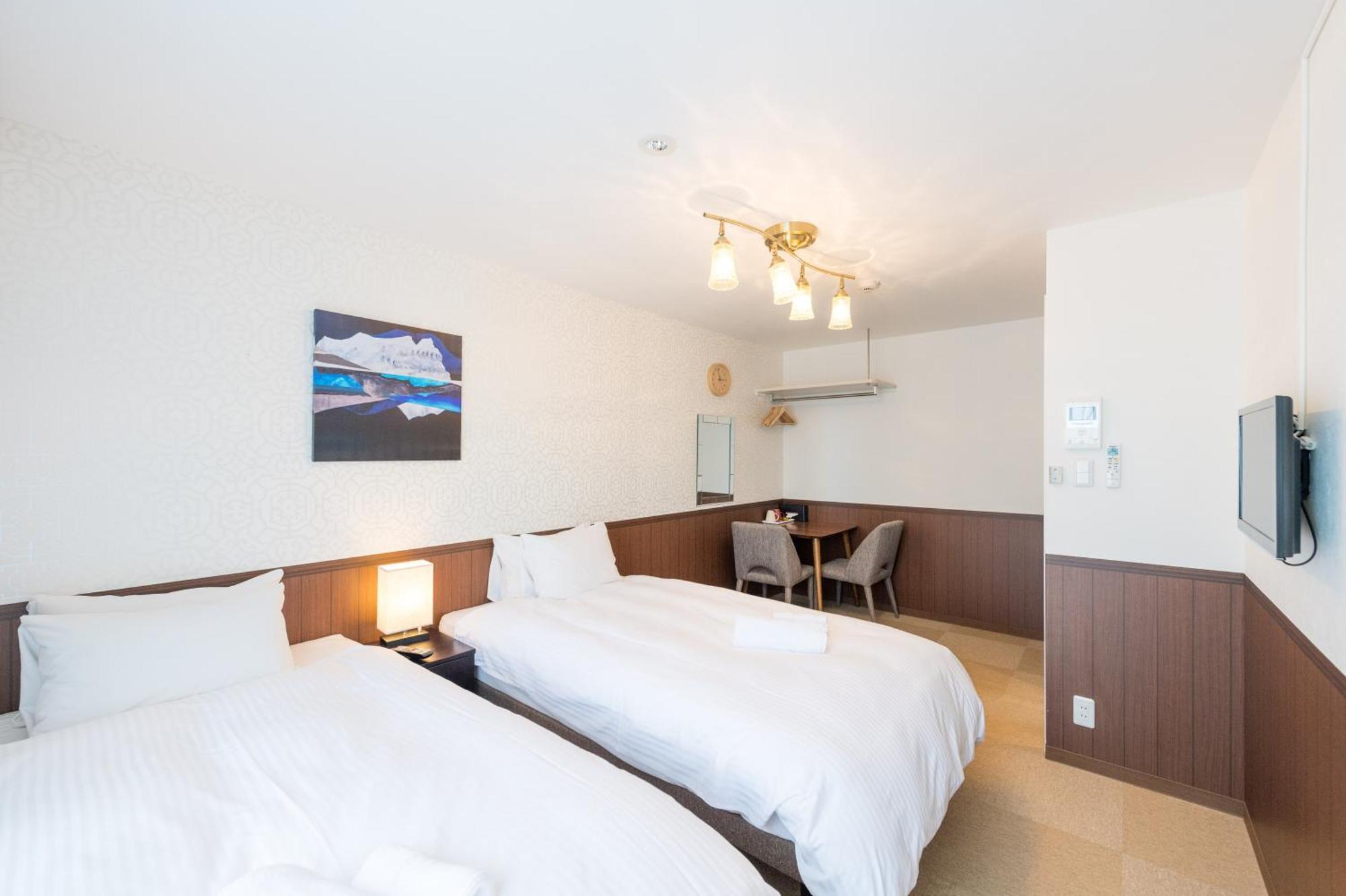 Aparthotel Floral Maple House