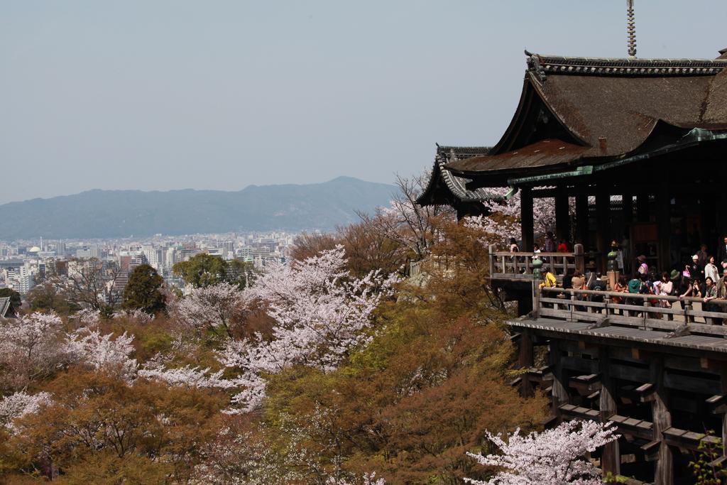Hana-touro Yasakano-tou Machiya Premium