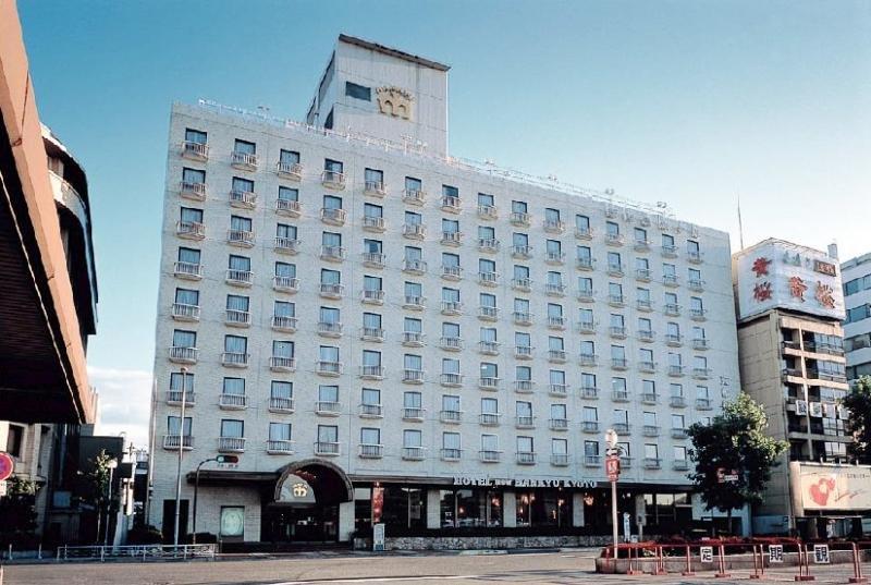 New Hankyu Hotel 4*