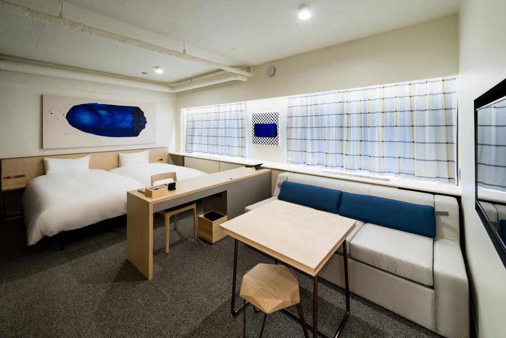 Hotel Anteroom 3*