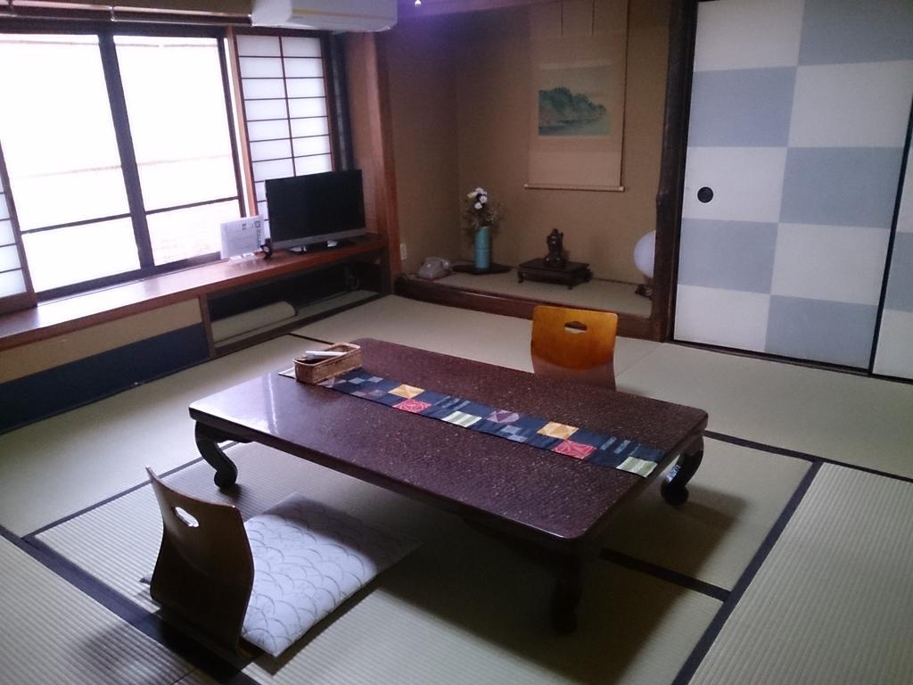 Nakajimaya Ryokan