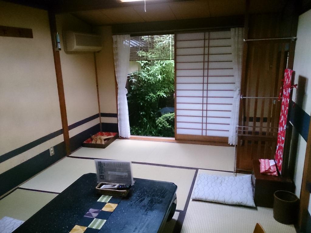 Ryokan Nakajimaya 2*