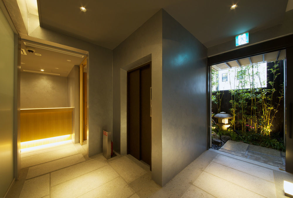 Aoi Hotel 5*