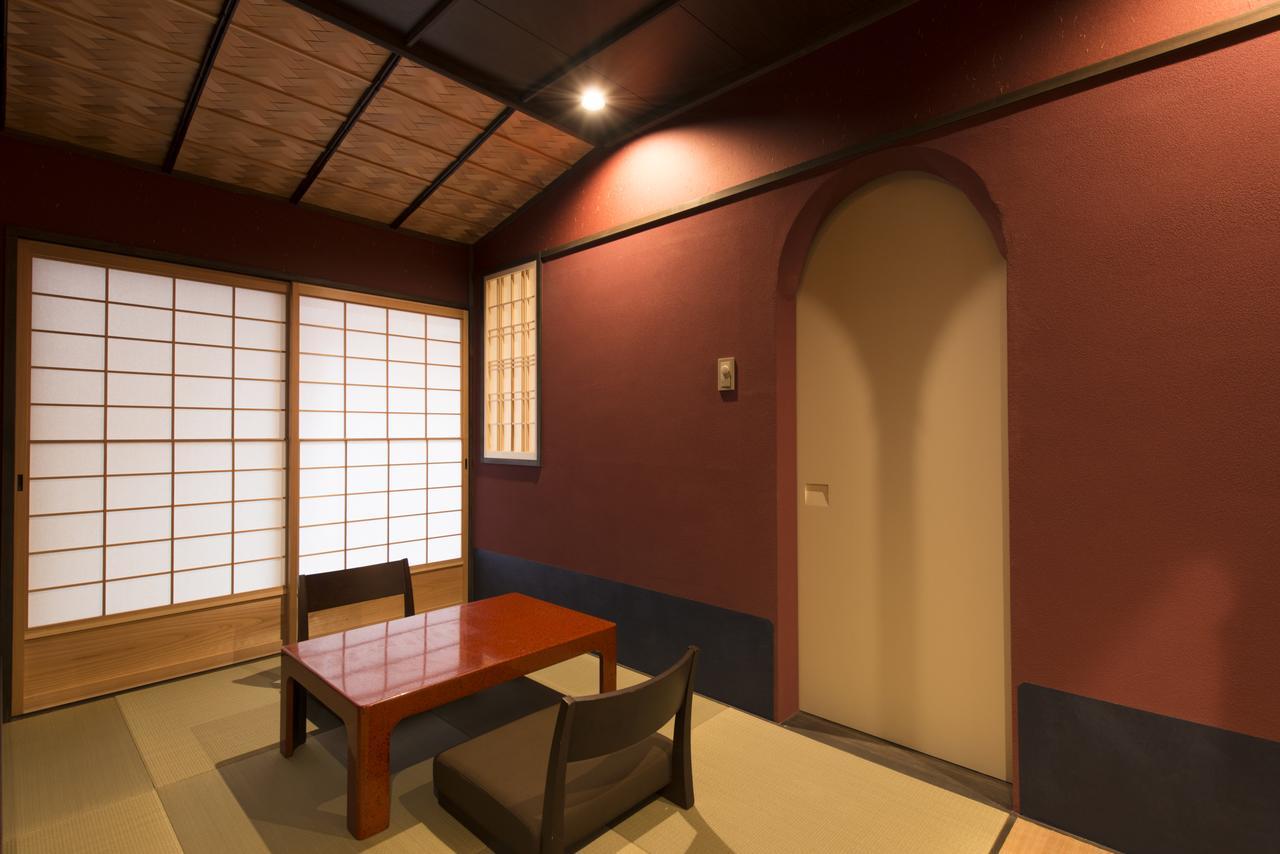 Kamishichiken Oku