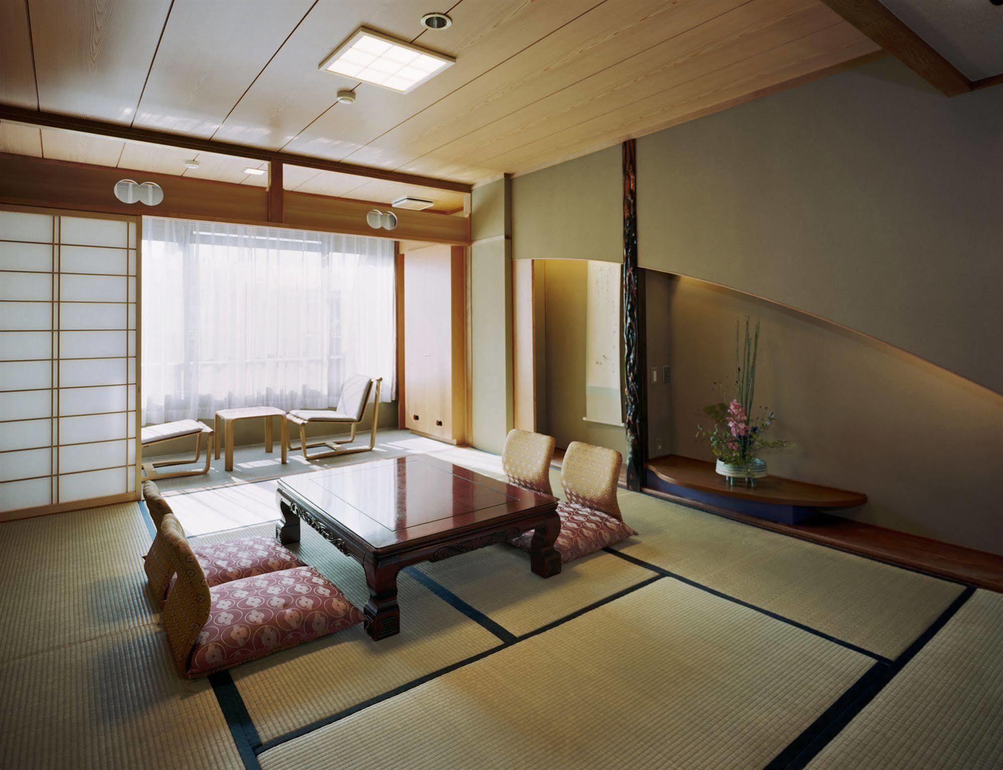 Ryokan Kinparo 3*