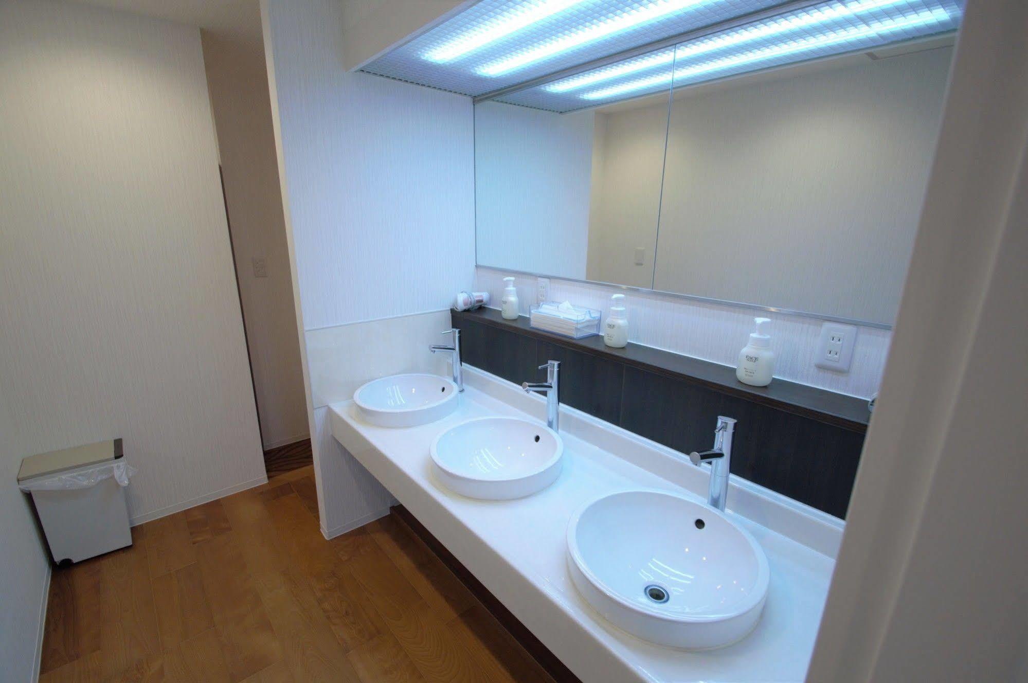 Amenity Capsule hotel Kyoto