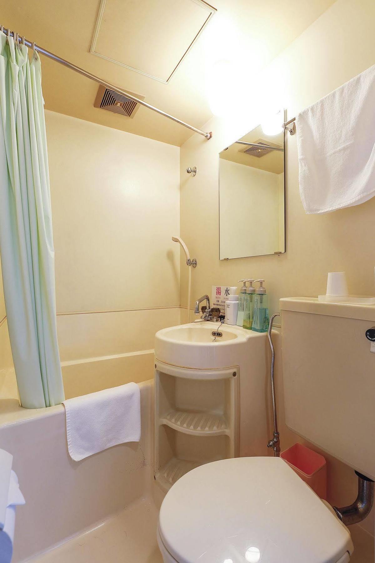 Ryokan Azumaya 3*