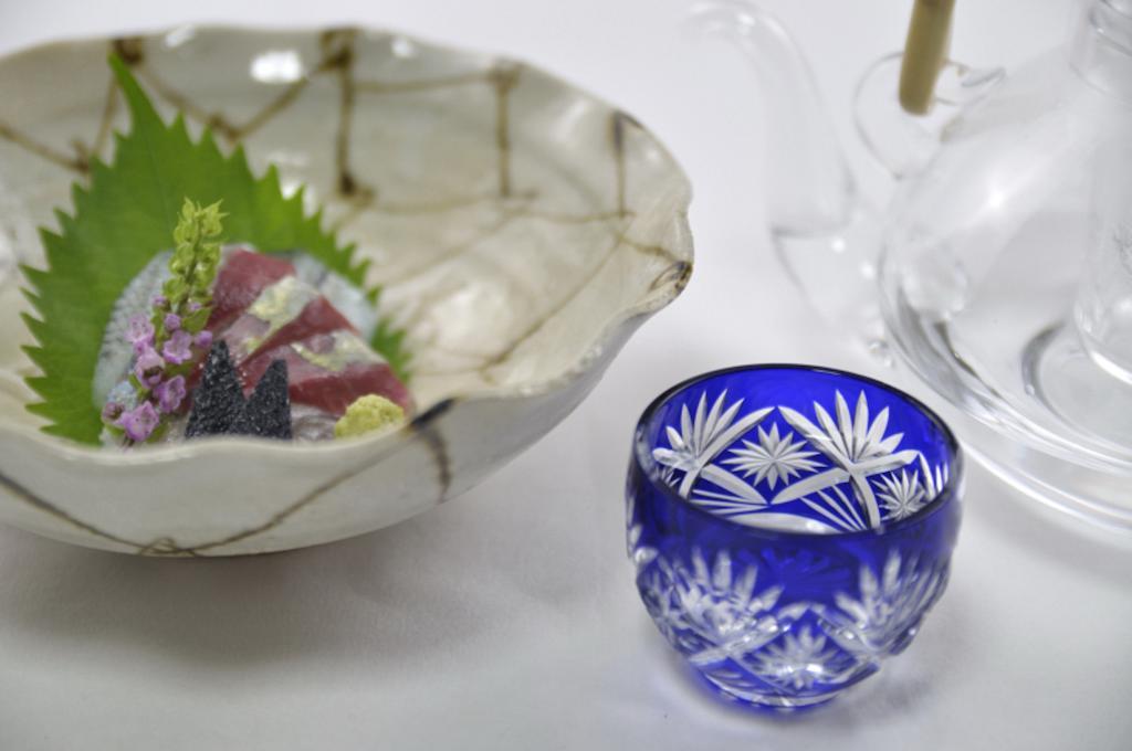 Ryokan Izuyasu Traditional Serving Cuisine 4*