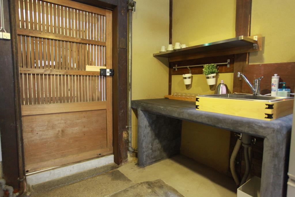 Kyo Machiya No Yado Bettei Butsuguyacho Holiday home *