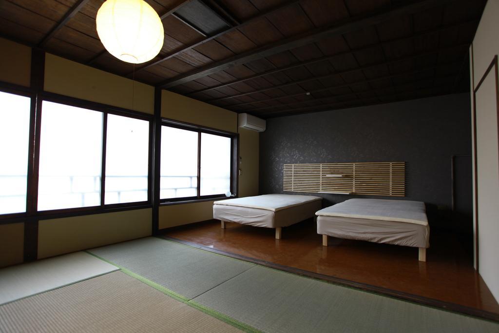 Kyo Machiya No Yado Bettei Butsuguyacho Kyoto