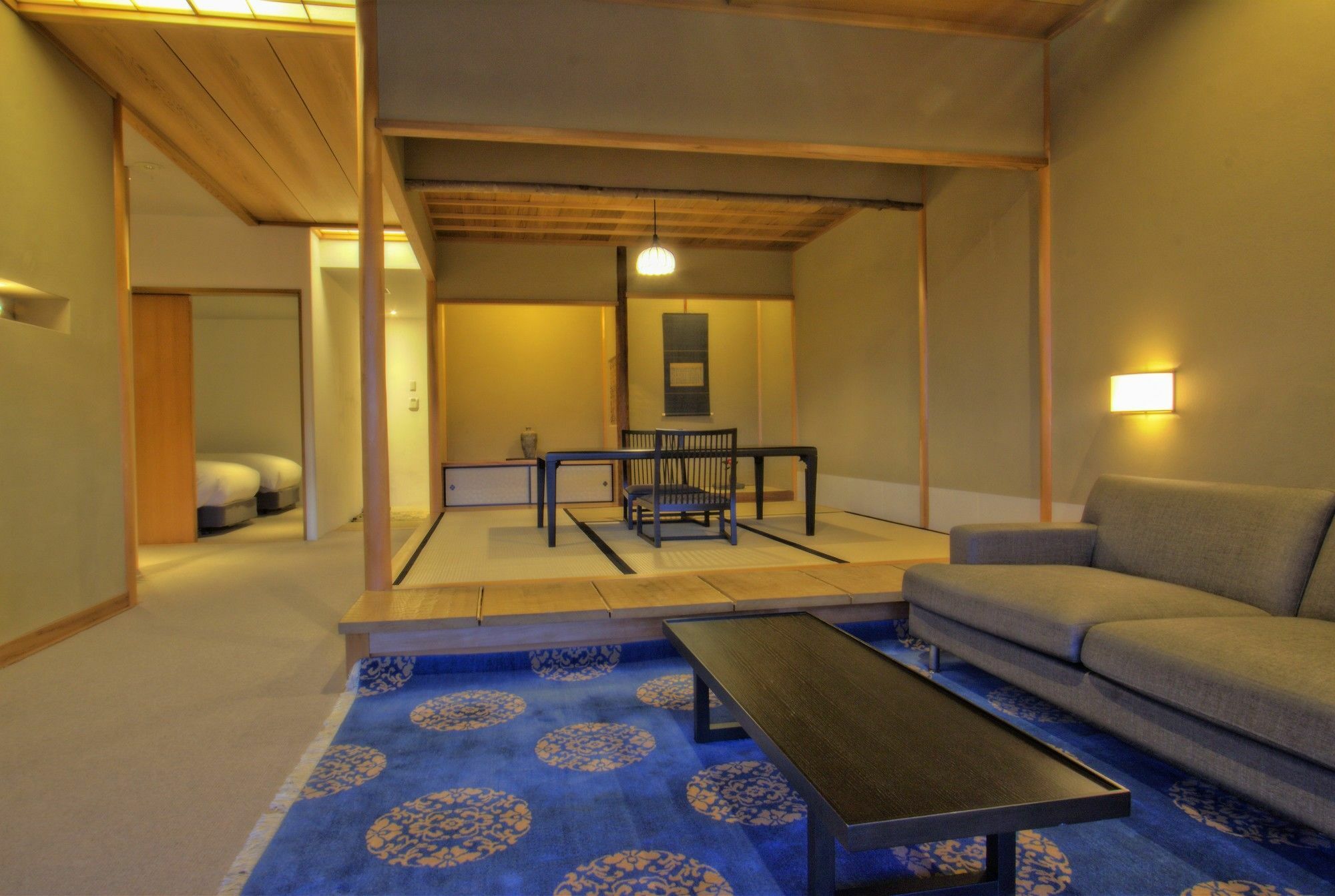 Aoi Hotel 5*