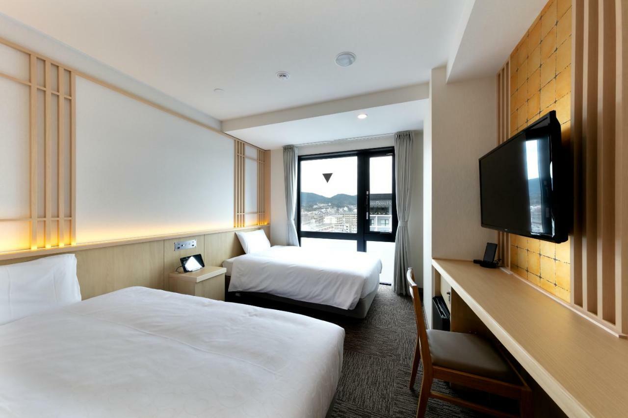 Henn Na Hachijoguchi Hotel 4*