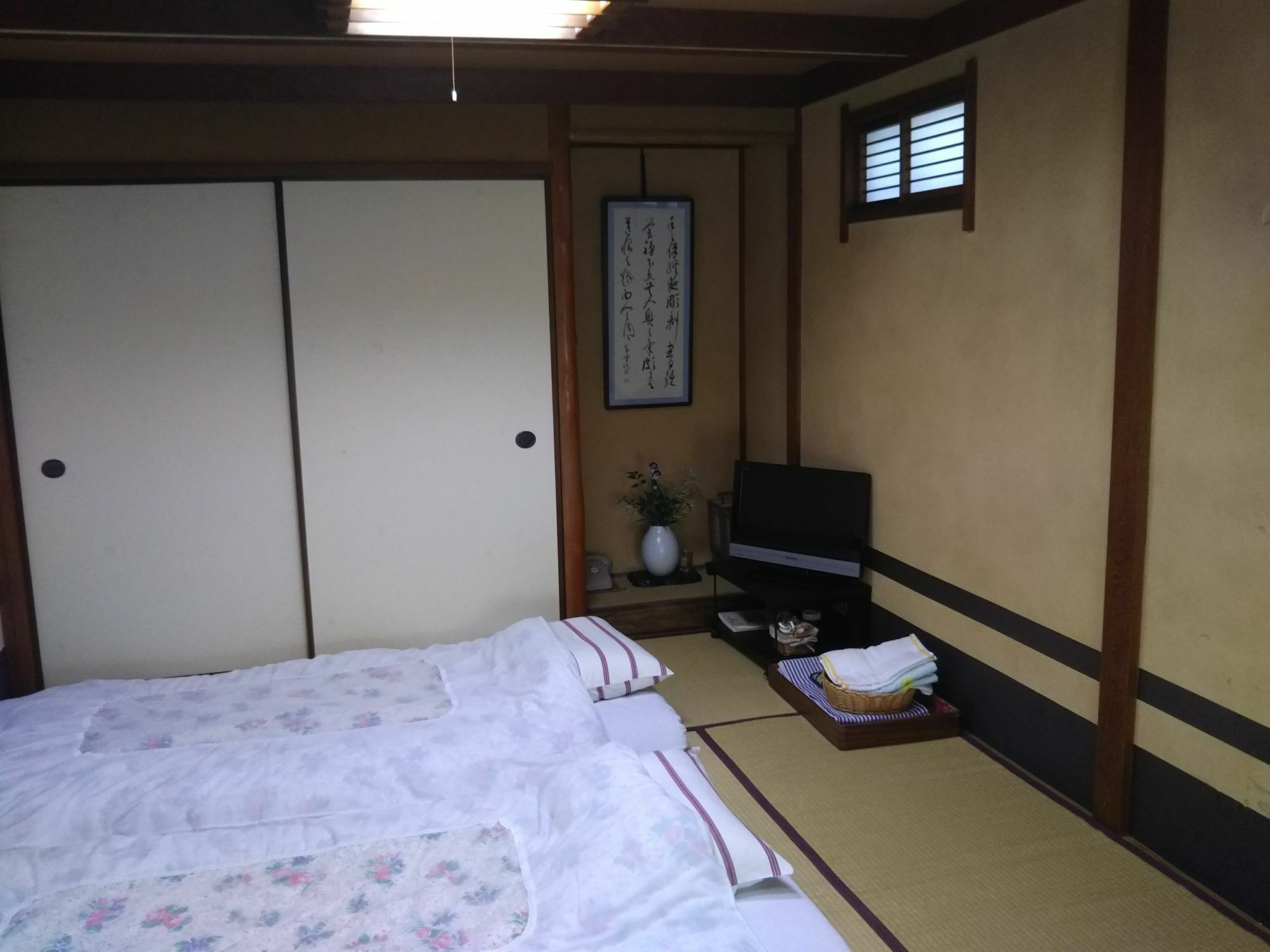 Nakajimaya Ryokan 2*