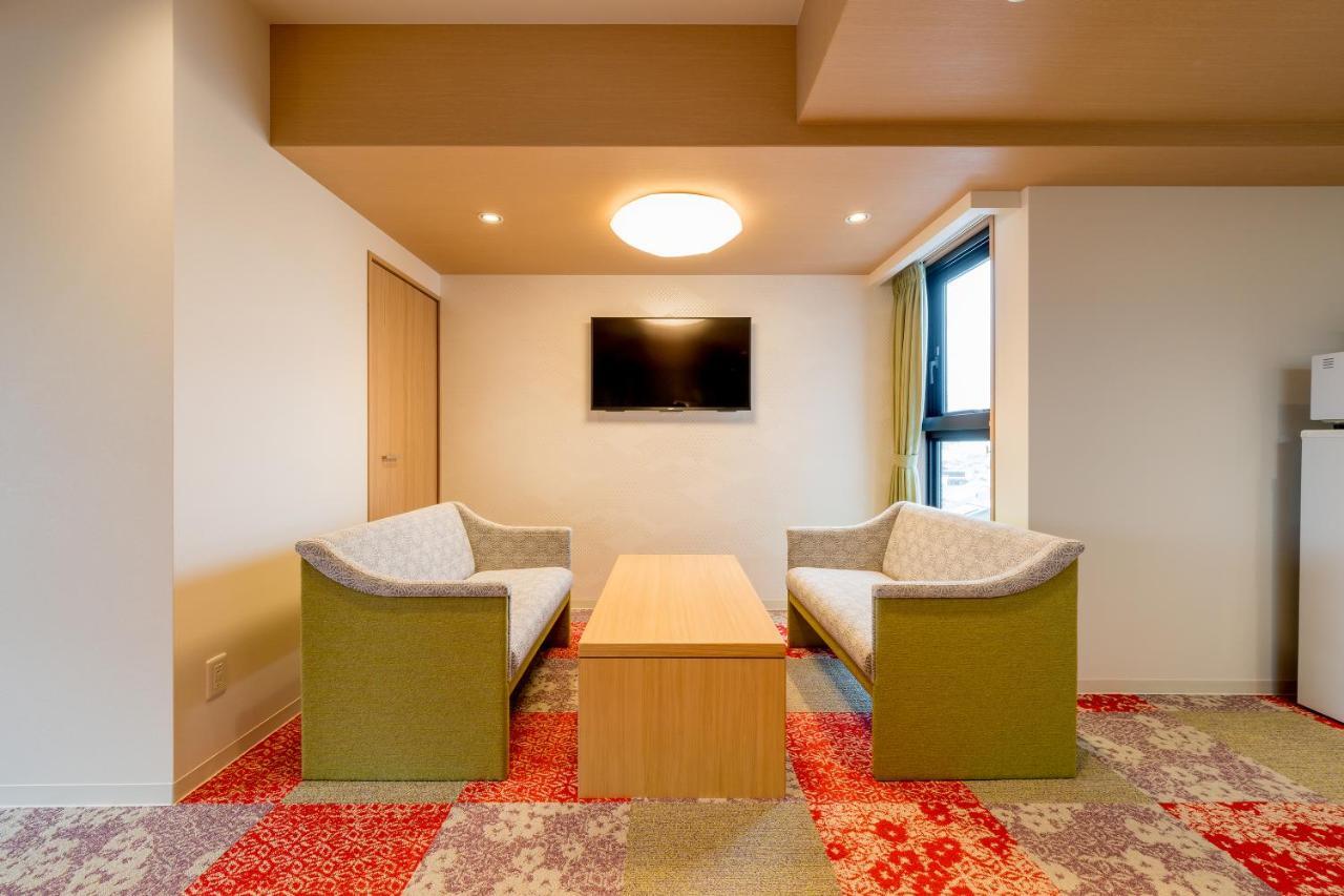 Apartment Resi Nishijin