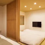 Rinn Nishinokyo