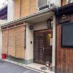 Yukari Shijo Kyoto