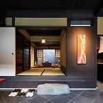 Kyoto Urushiro Wakasaya