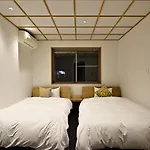 Corner6