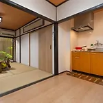 桜の宿千本 Two Rooms Two Toilets