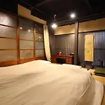 Haruya Higashiyama