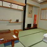 Ryokan Kyoraku