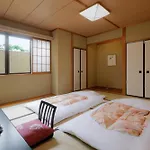 Gion Ryokan Karaku
