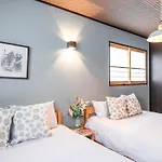 Muji Arashiyama Villa 無時嵐1階2階賃貸し 駅まで徒歩2分