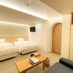 Resi Stay Hachi Inn