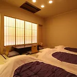 Nishiyama Ryokan - Established In 1953