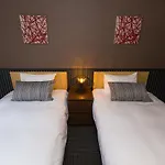 Japaning Hotel Toji