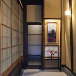 Rinn Kujofujinoki West