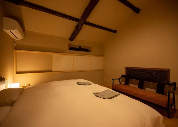 Campton Higashiyama Roku