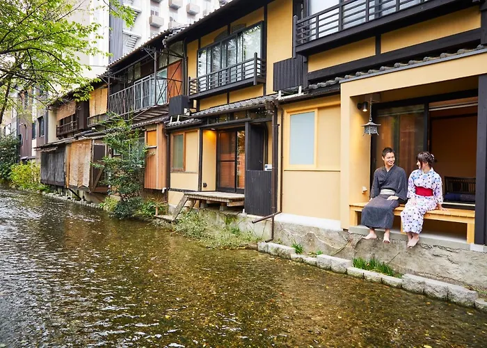 Rinn Shijo Takase River North