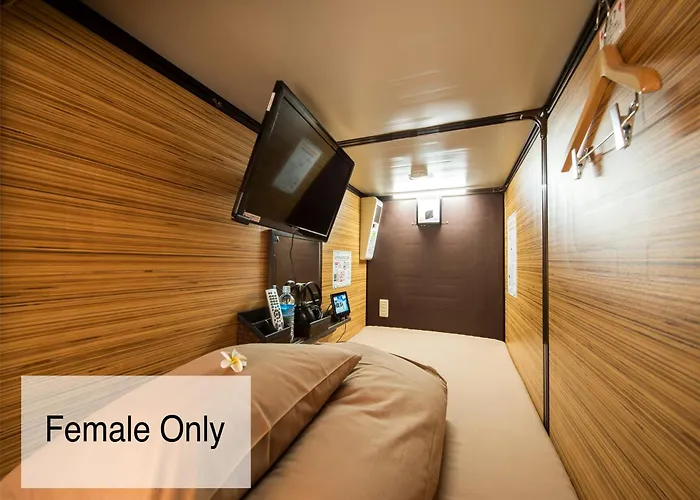 Capsule Hotel Anshin Oyado Premium Resort Kyoto Shijo Karasuma