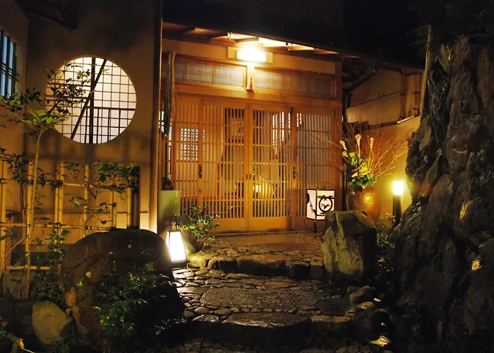 Yadoya Manjiro