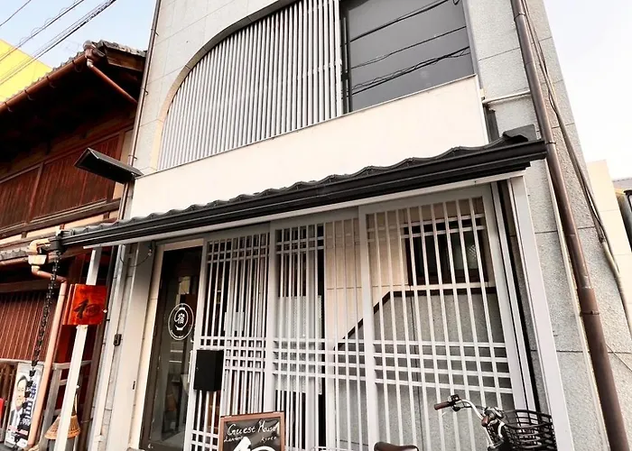 Kyoto Guesthouse Lantern