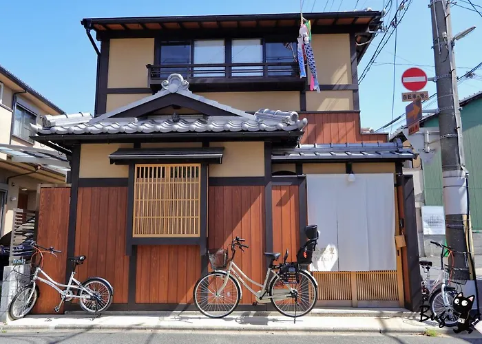 京町屋の宿悠路里 Kyo-Machiya Yululy