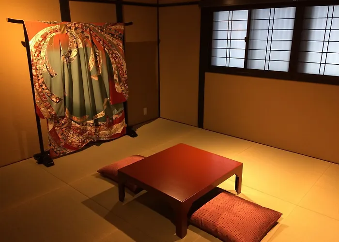 Campton Gosho-Minami 3 & 4