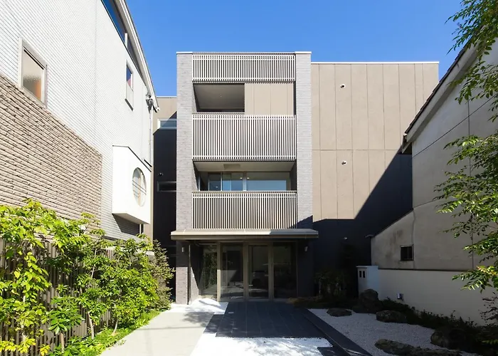 Home Inn Kujo Kawaramachi