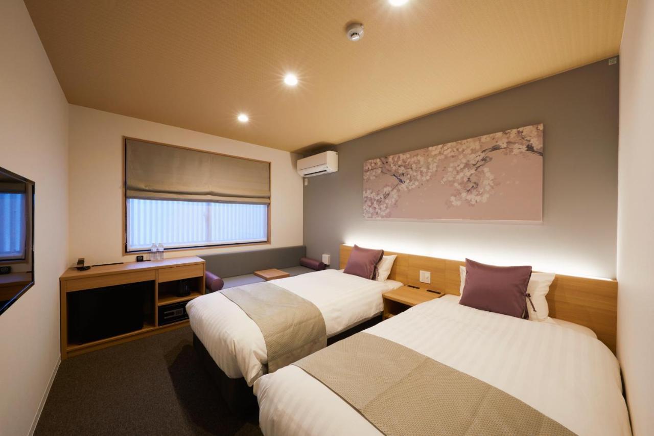 Rinn Nishinokyo