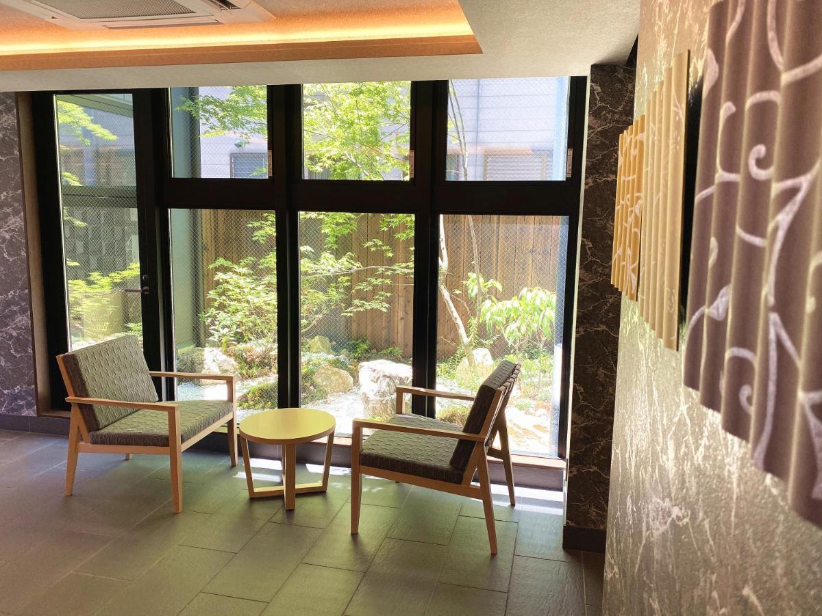 Hotel Rinn Station West 3*