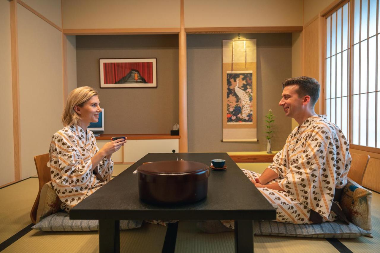 Nishiyama - Established In 1953 Ryokan 4*