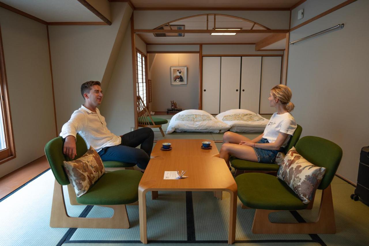 Nishiyama - Established In 1953 Ryokan 4*