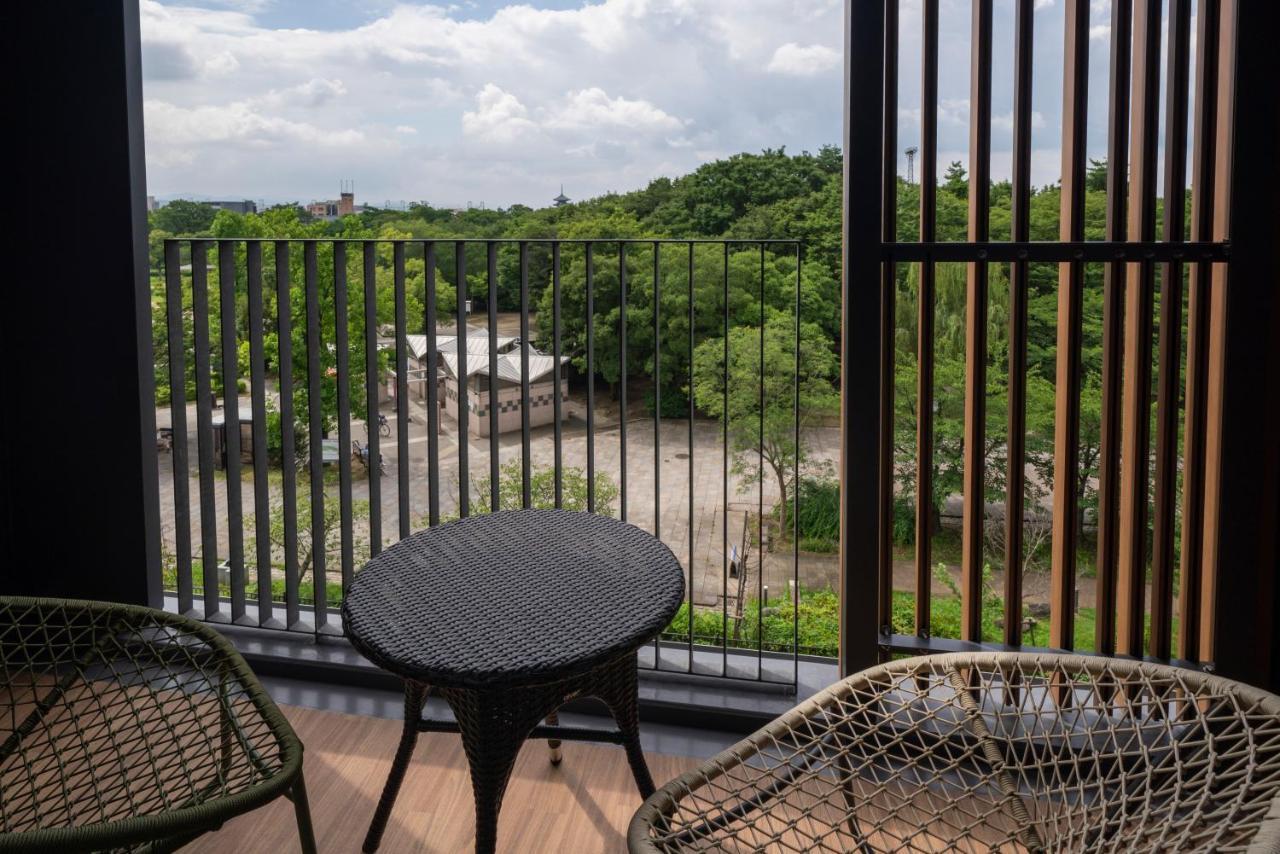 Hotel Umekoji Potel 4*