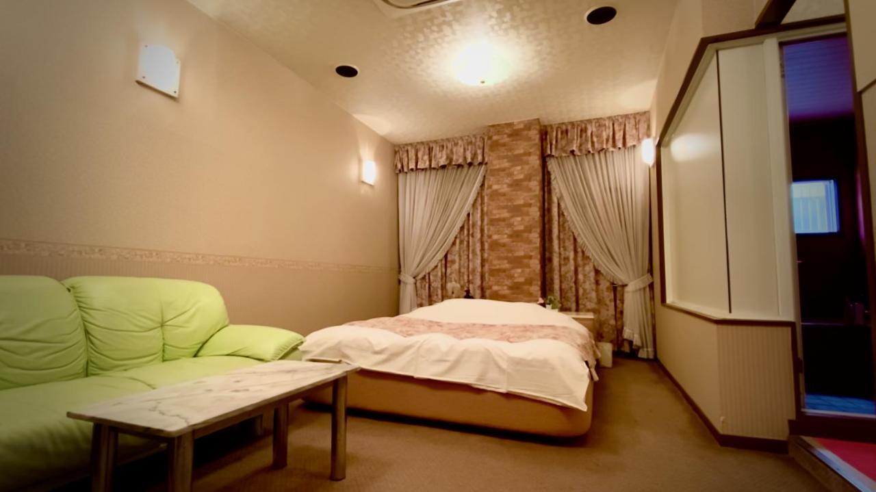 Sagano (adults Only) Love hotel 2*