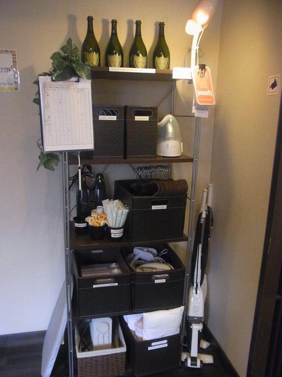 Capsule hotel Capsule