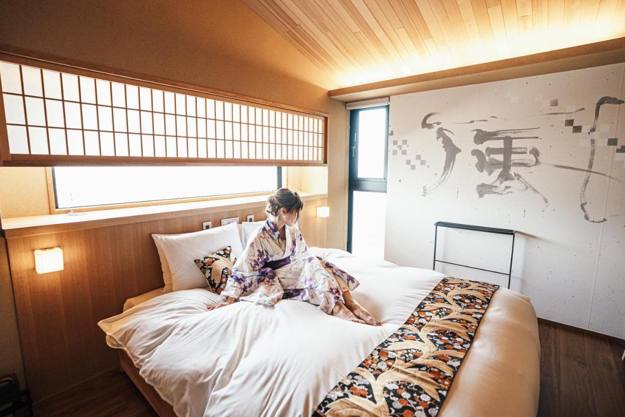 Ethnography - Gion Shinmonzen