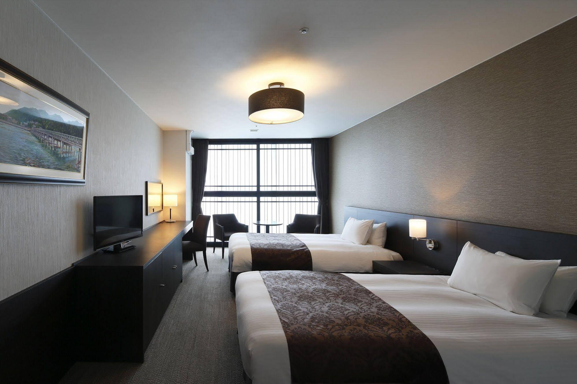 Hotel Tower 4*